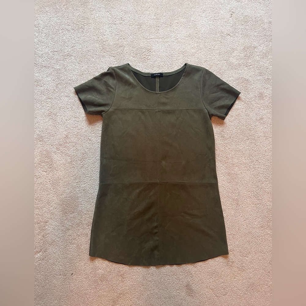 Ivy & Leo Olive Green Dress | Like New